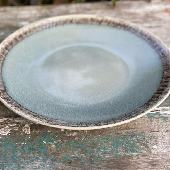 Pier 1 blue handpainted stoneware dinner plate - Picture 4 of 17